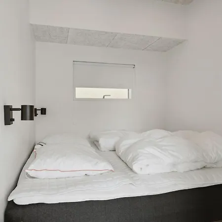 Front In With Sauna 別荘 Tranekær